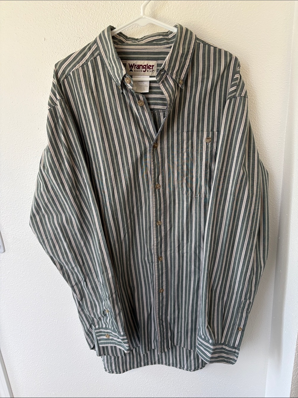 Wrangler Men's Green Stripe Button-Up Shirt - XLT